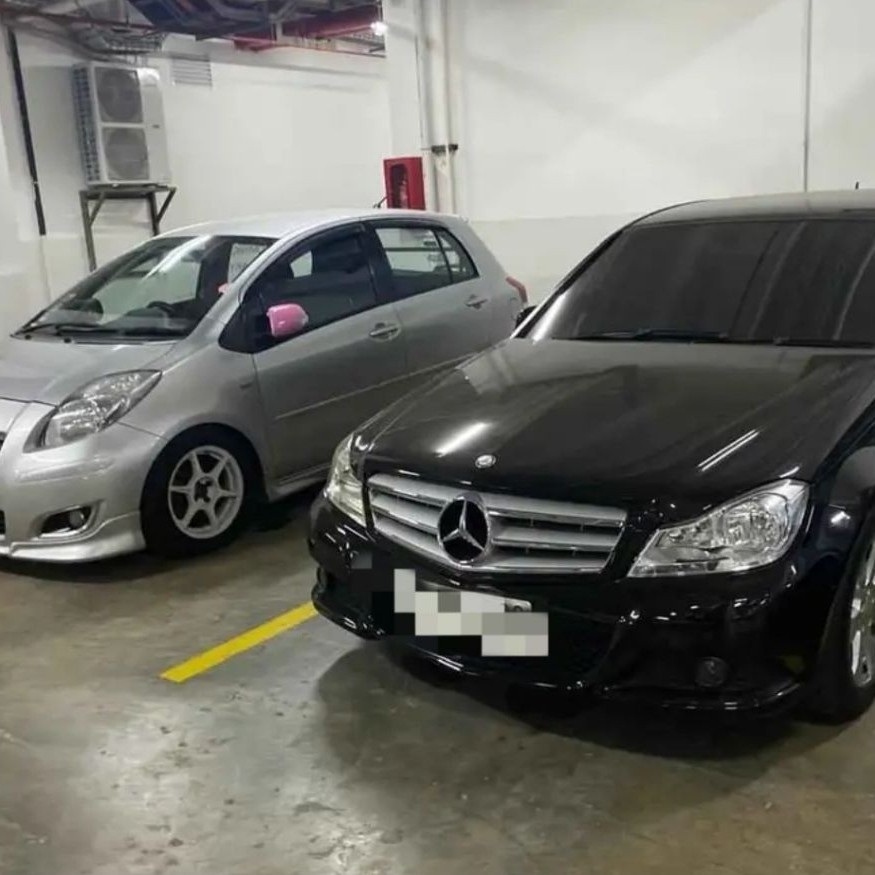 Jasa poles jamur kaca mobil