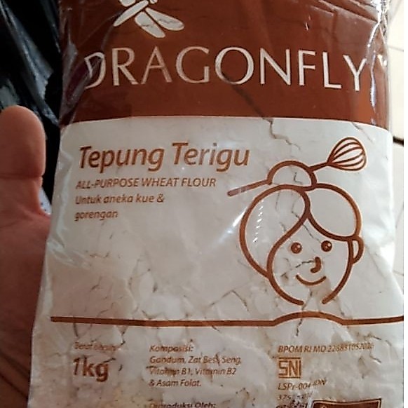 tepung terigu dragonfly