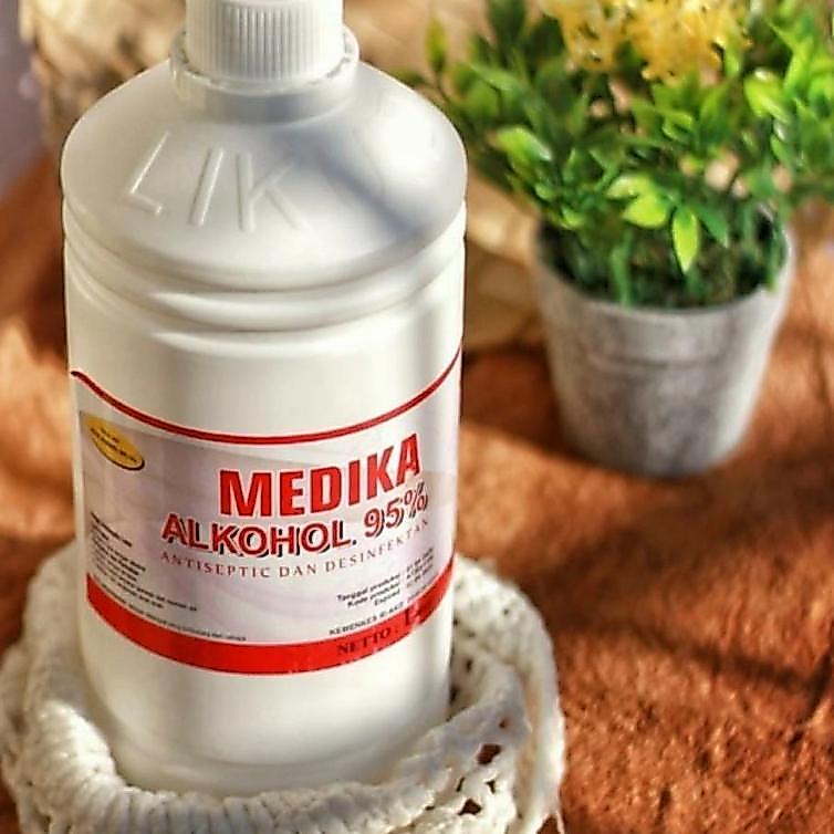 Alkohol 95% Medika 1 Liter / Alkohol 1L Medika 95% 1Liter