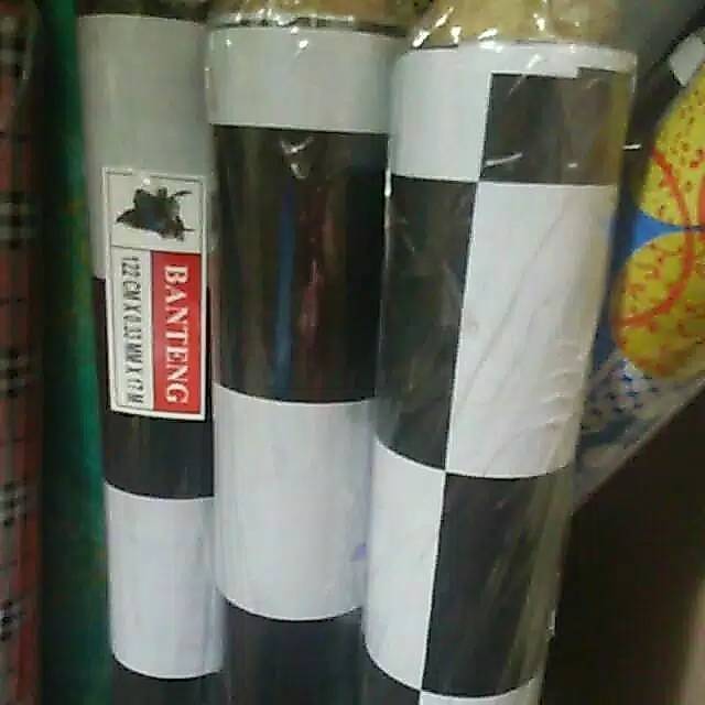Perlak lantai vinyl 1 rol roll 15m 17m motif minimalis garis coklat serat kayu kotak biru merah