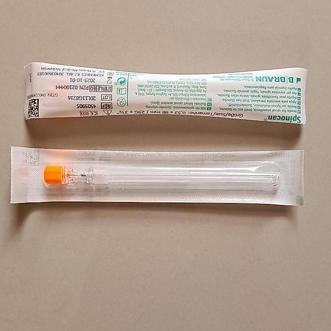 Clamme- Spinocan 25 Bbraun / Spinocan 25G Bbraun / Spinal Needle Bbraun