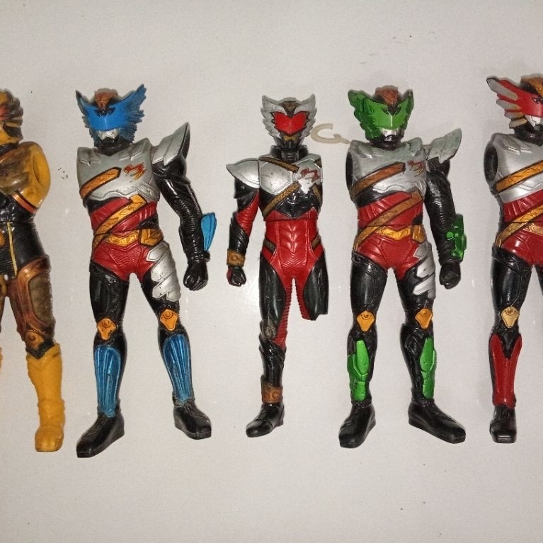 Figure Junk Bima X Bandai