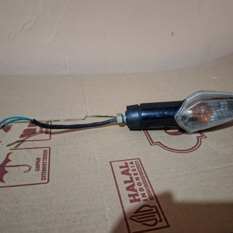 Lampu sein sen depan bagian kiri Cbr 150 R Fi original copotan
