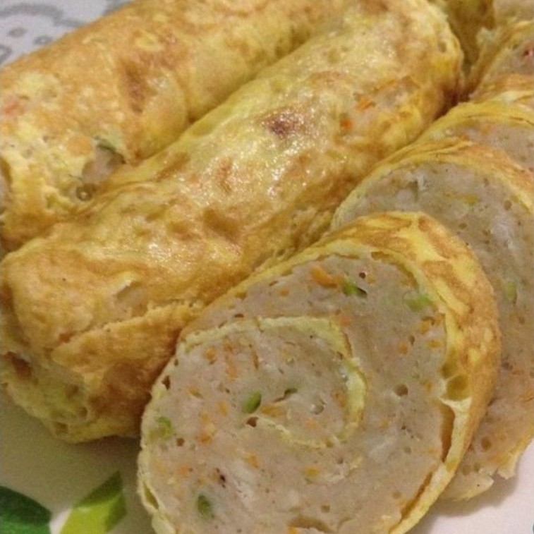 Rolade ayam /Egroll (Frozen)