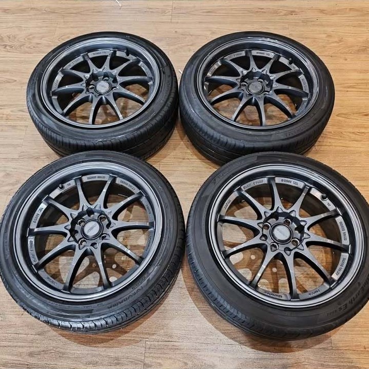 Velg mobil second Model CE28 RING 17 + BAN 215/45 17 YOKOHAMA