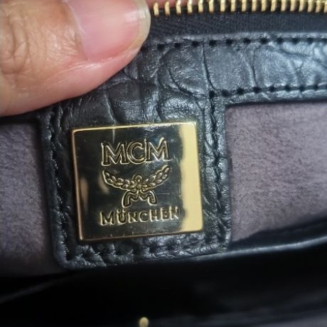 MCM Tote kulit asli
