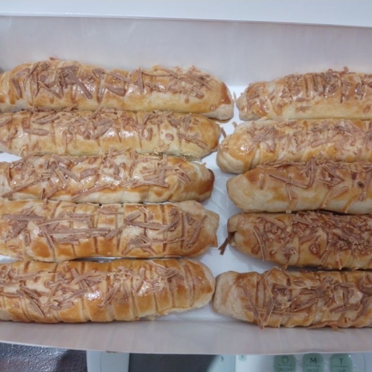 Cheese Roll dan Cheese Choco Roll Pastry