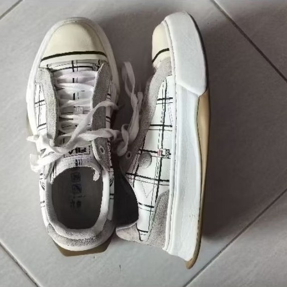 [BACA DESKRIPSI] SEPATU SECOND FILA FUSION CANVAS