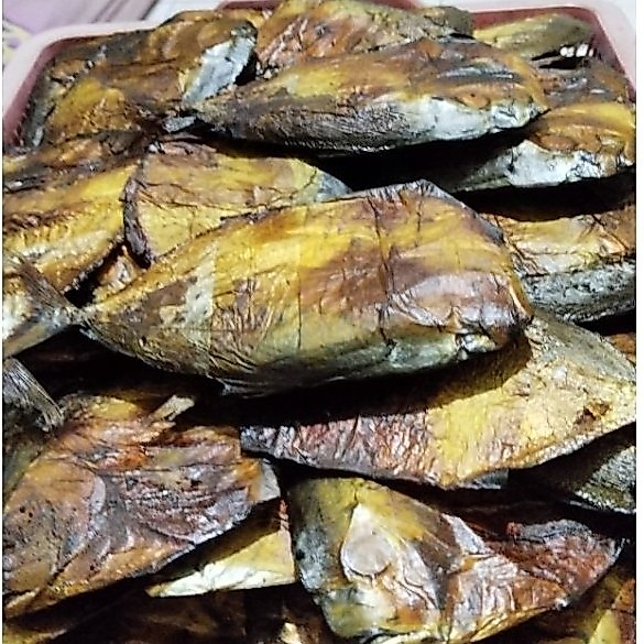 ikan asap semar / ani2  isi 5 ekor