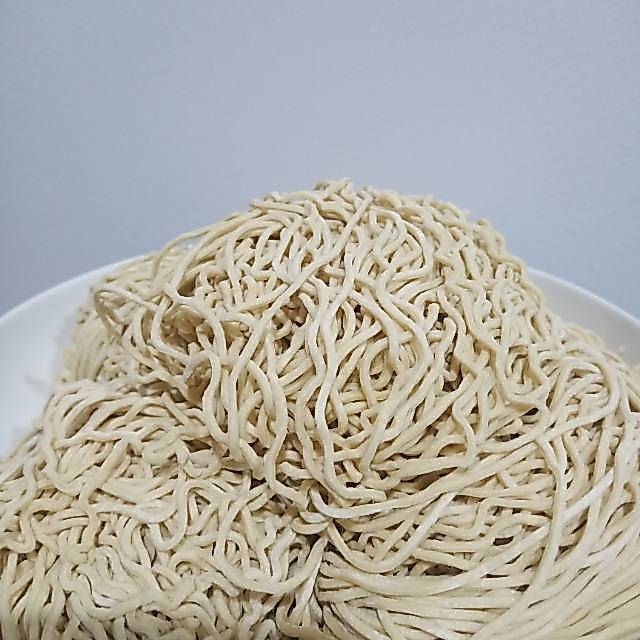 Mie Pangsit Mentah halal 1 kg/Mie ayam mentah/ Mie lurus