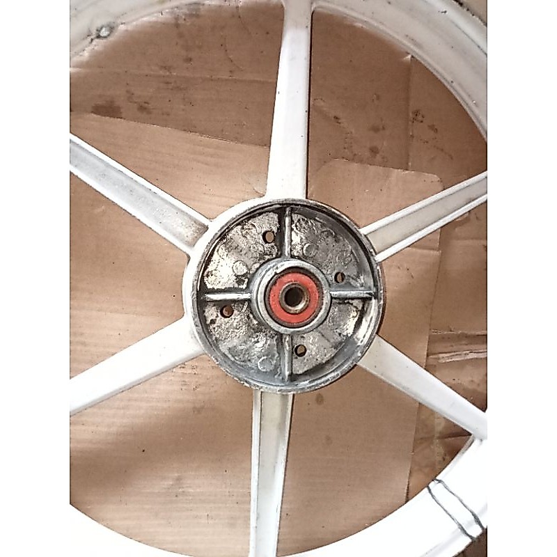 VELG BELAKANG SUZUKI SMASH PALANG 6 LURUS.SECOND