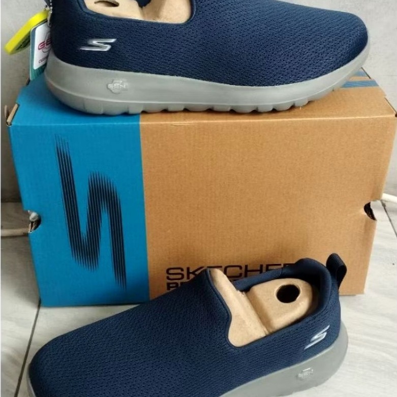 Sepatu SKE GO WALK MAX
