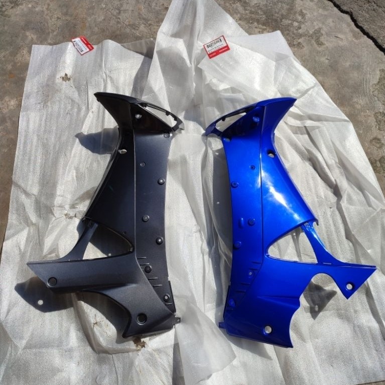 Sayap Luar Supra X 125 Old Original AHM Kanan Kiri Beda warna
