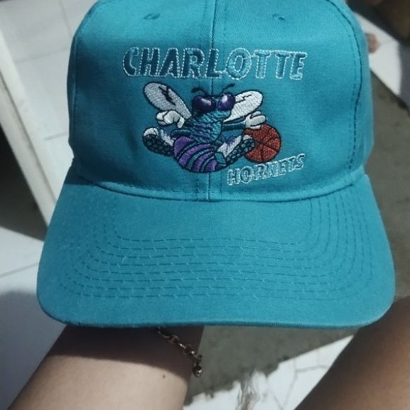 Topi Charlotte Hornets ALL Size