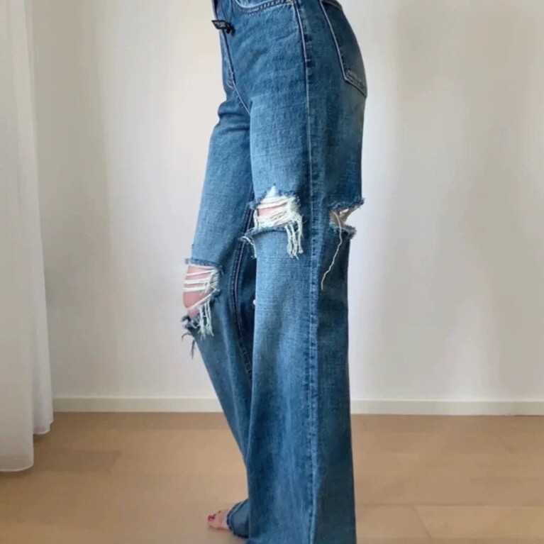 Ripped Jeans Wanita High Waist Korean Style Premium