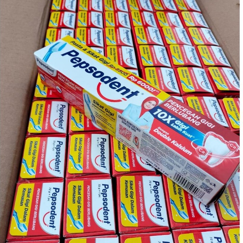 ( 1 Karton isi 72 Pcs ) Pepsodent pasta gigi 75gr free sikat gigi