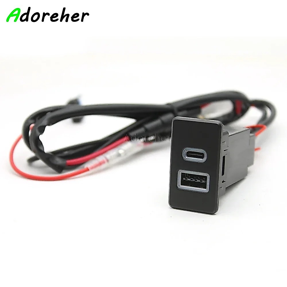 Dual USB and Type C Ports Car Charger for Nissan Patrol Y60 Y61 Phone Charger Auto Adapter 12V 2.1A