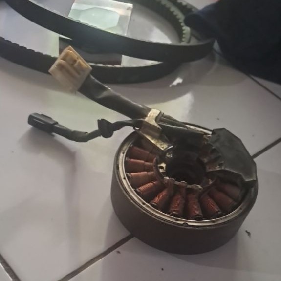 Spul Aerox/Lexi Original  - Kondisi Normal, Original, Cocok untuk Motor Honda