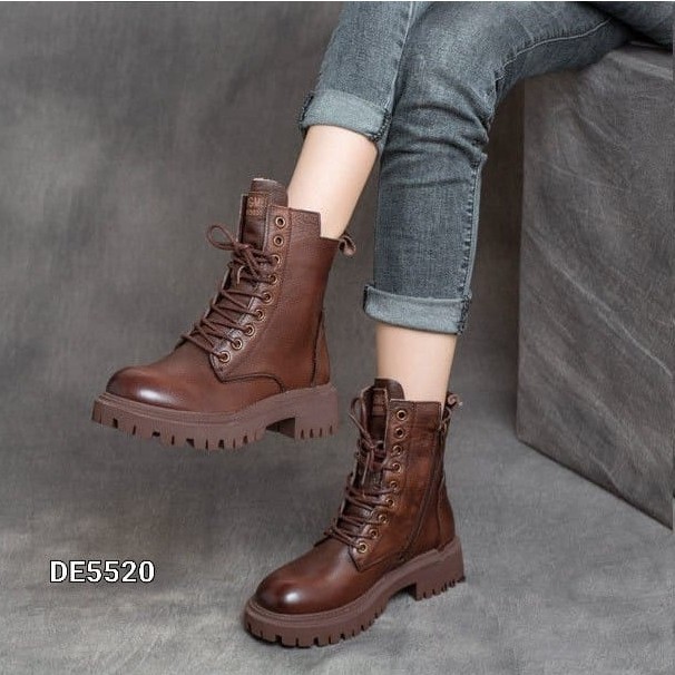 IVEE BOOTS VINTAGE Sepatu Boots Kulit Wanita Tinggi 4cm Fashion Korea - Hitam Coklat Sepatu Boots Ku