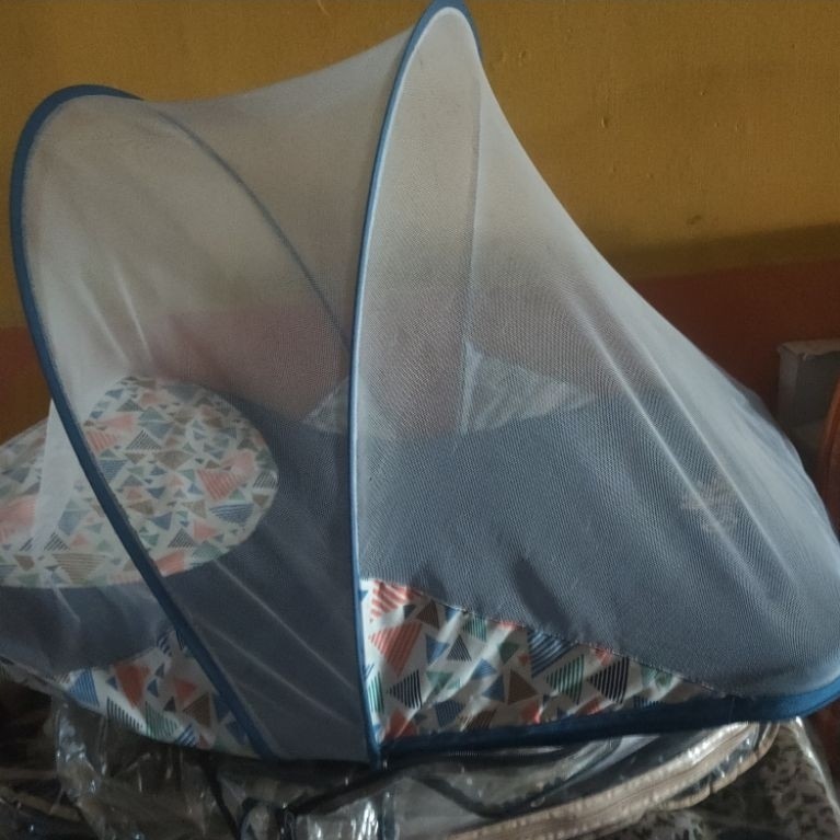 kasur bayi bekas display