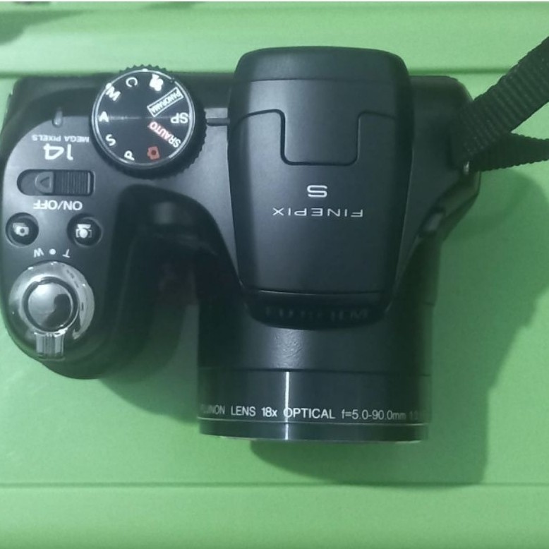 kamera prosumer fujifilm finepix s2995 bekas