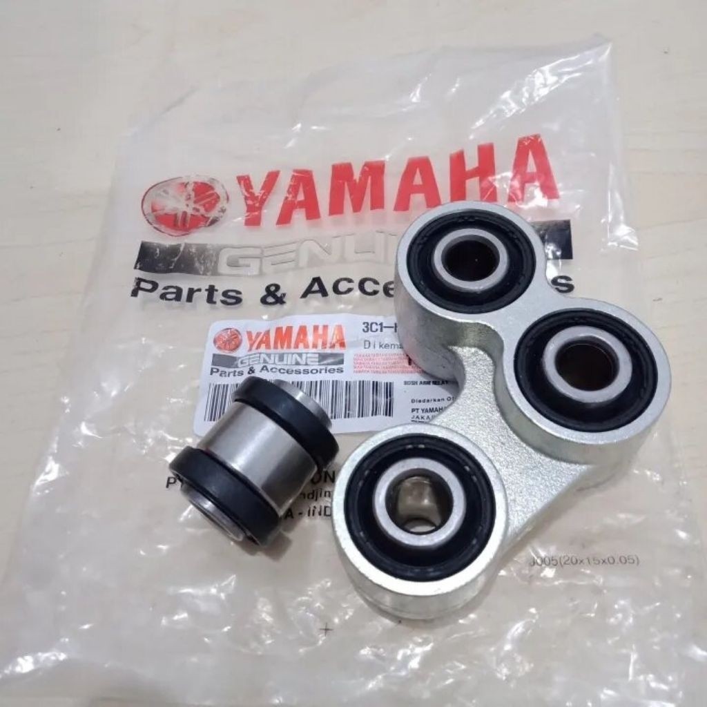 KACA MATA ASSY UNITRACK+BOSH ORIGINAL YAMAHA kode part 3C1/1PA untuk motor vixion old/vixion New, sc