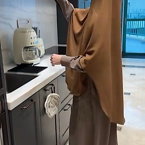 PL itsar syari medina khimar