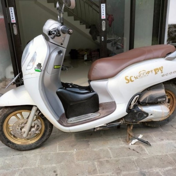 Box Scoopy New 2021 Box depan Tengah Honda Scoopy New