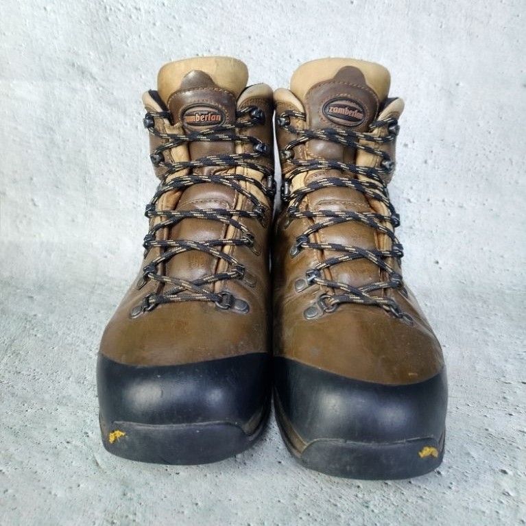 Sepatu outdoor ZAMBERLAN Size 42,5