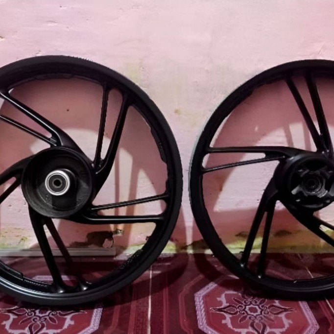 velg pelek racing depan belakang Honda Revo absolute/blade 110 lama/karisma/Supra x 125 ORI cabutan