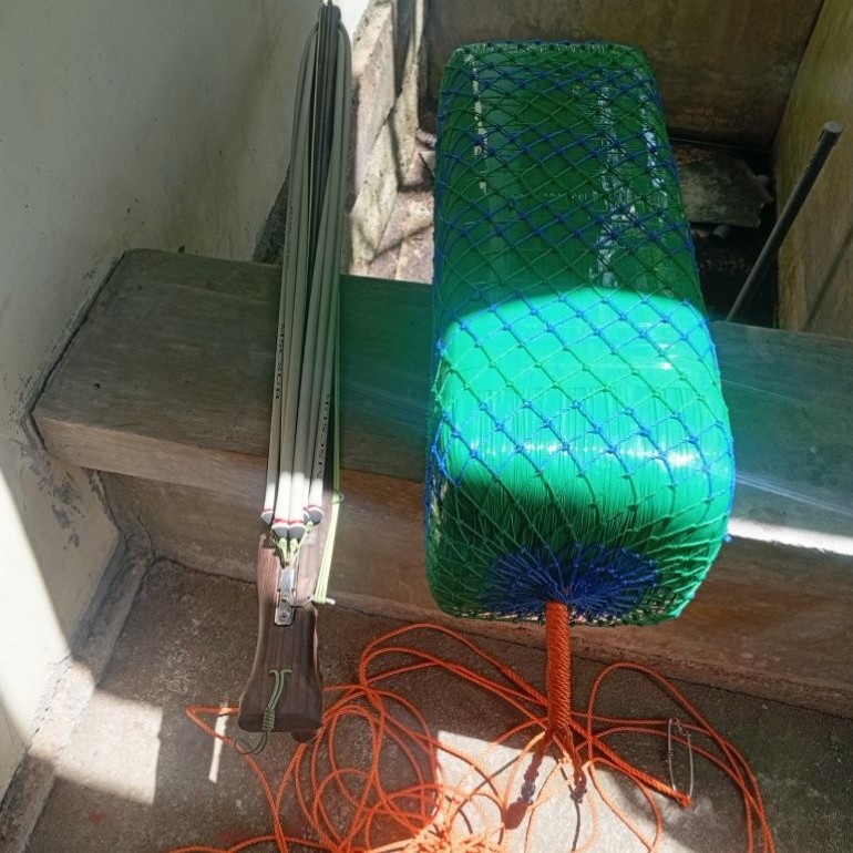 speargun panah ikan