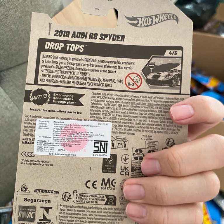 Hot wheels 2019 audi r8 spyder