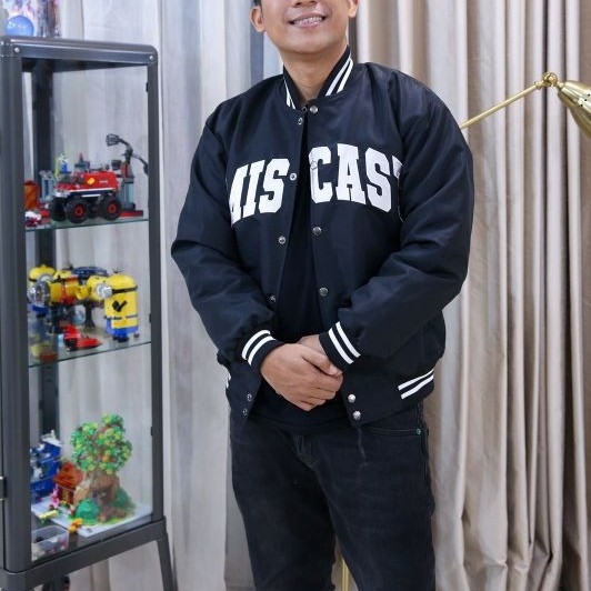 terlaris!!! Miscast Varsity Jaket Vintage Thiago Hitam
