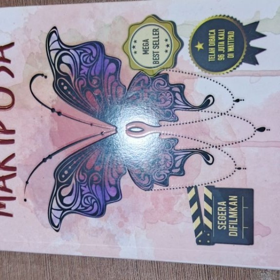 Preloved Novel Mariposa