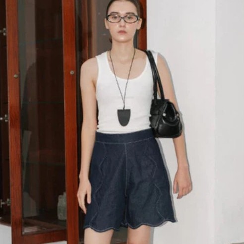 Katya Scallop Short Denim Pants Dark Blue - The Auctus