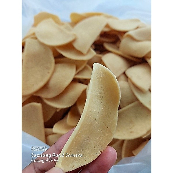 Keripik Getas/kemplang/keripik Renyah/ Kripik Beras Murah/Oleh - Oleh Khas Gresik