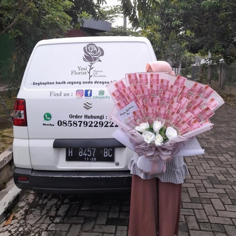 Diskon ( Bisa Dikirim Hari Ini ) Money Bouquet Premium || Souvenir Uang Mahar 100Rb || Jual Buket Ua