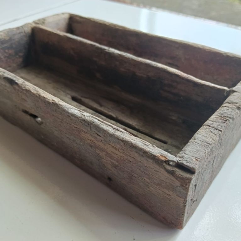 botekan wadah kinang kayu jati antik jadul