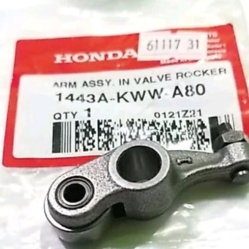 Templar IN intake only valve rocker arm pelatuk klep Honda the all new Beat fi - CBS - Spacy Fi - Sc