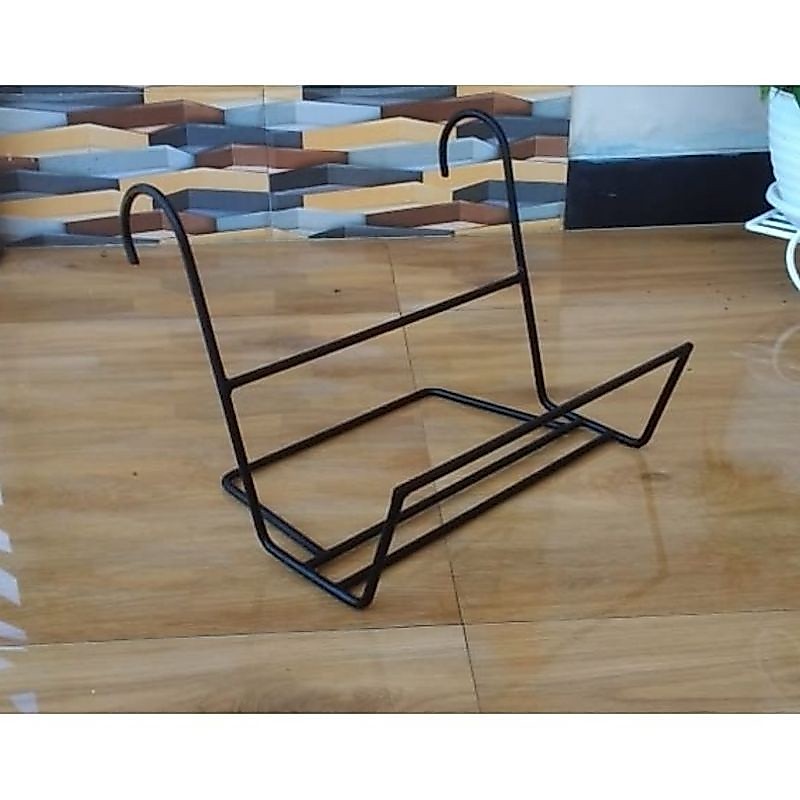 rak bungga balkon/standing pagar balkon minimalis/pot besi gantunggan balkon