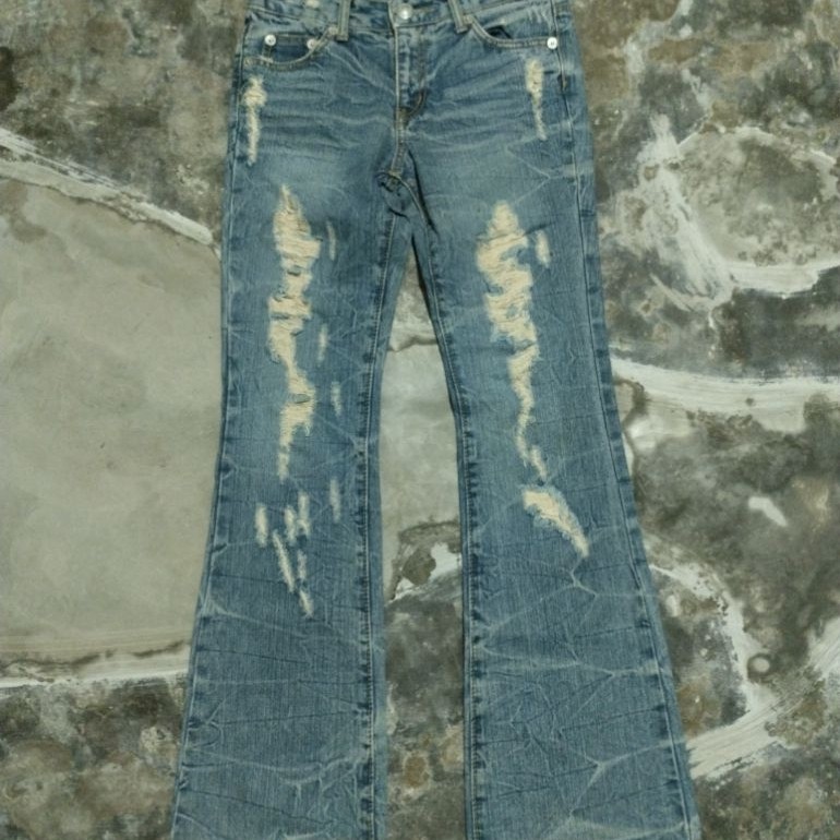 Colza Ripped Flare Jeans Boot Cut