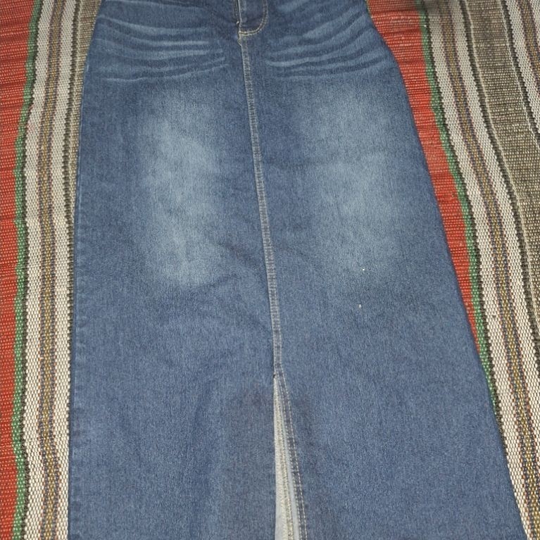 (Preloved) rok denim slimfit