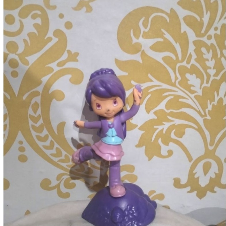 strawberry shortcake figur mainan