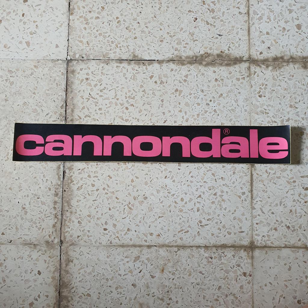 sticker stiker lawas cannondale hitam pink