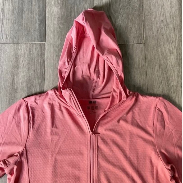 Jacket Uniqlo Anti UV Protection Pink Salmon