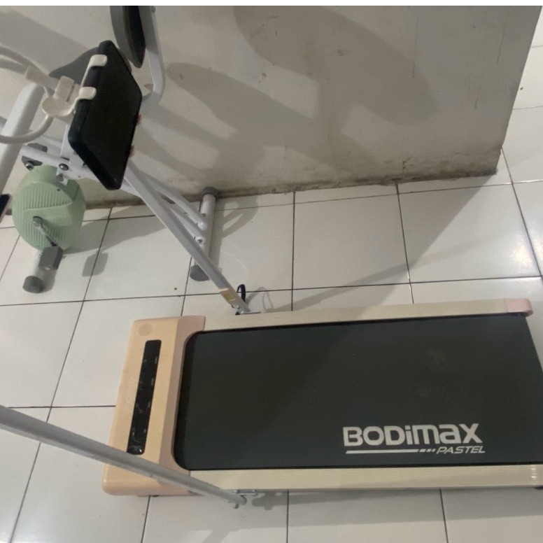 TREADMILL BODIMAX PRELOVED BOGOR ONLY