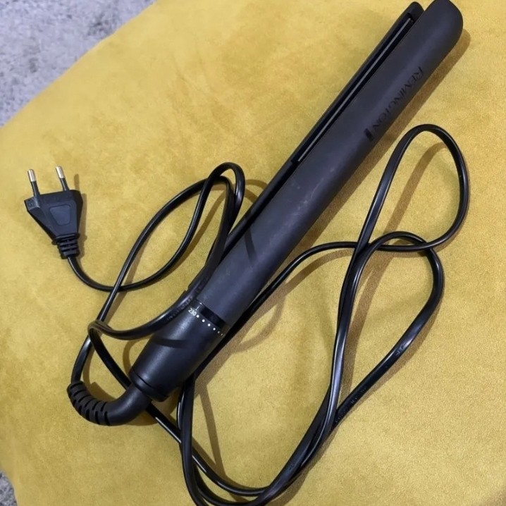 REMINGTON S3700 CATOKAN RAMBUT PRELOVED