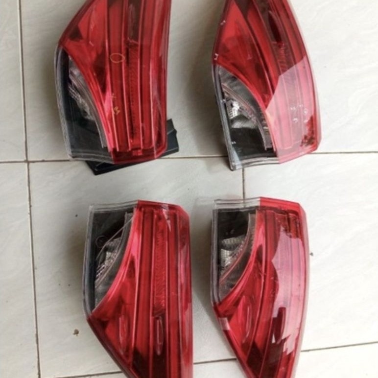 Stoplamp Fortuner Vrz 2016-2020 Original Copotan