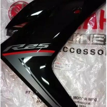 Fairing Sayap Depan Kanan R25 Original