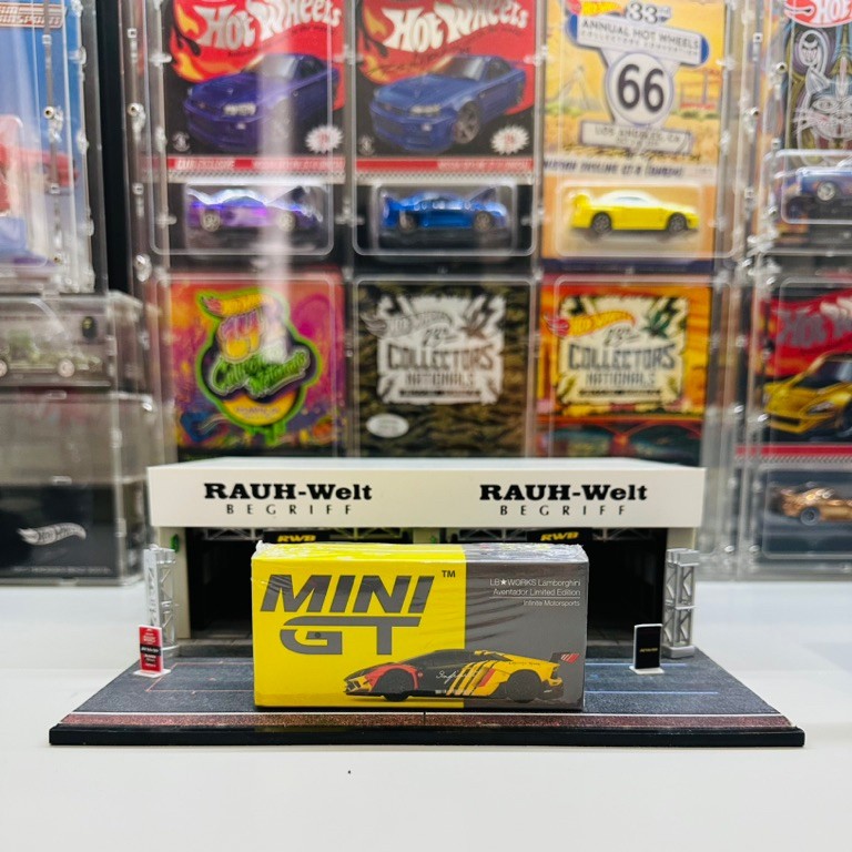 Mini GT No 329 LB Works Lamborghini Aventador Limited Edition Infinite Motorsports